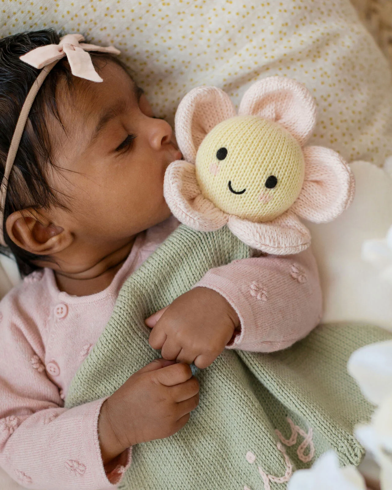 Baby daisy lovey - Image 3