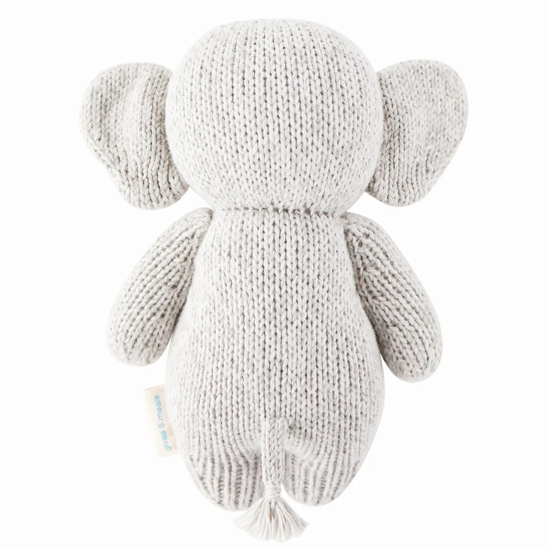 Baby elephant - Image 10
