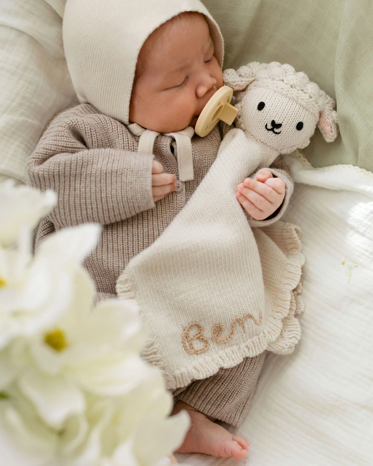 Baby lamb lovey - Image 4