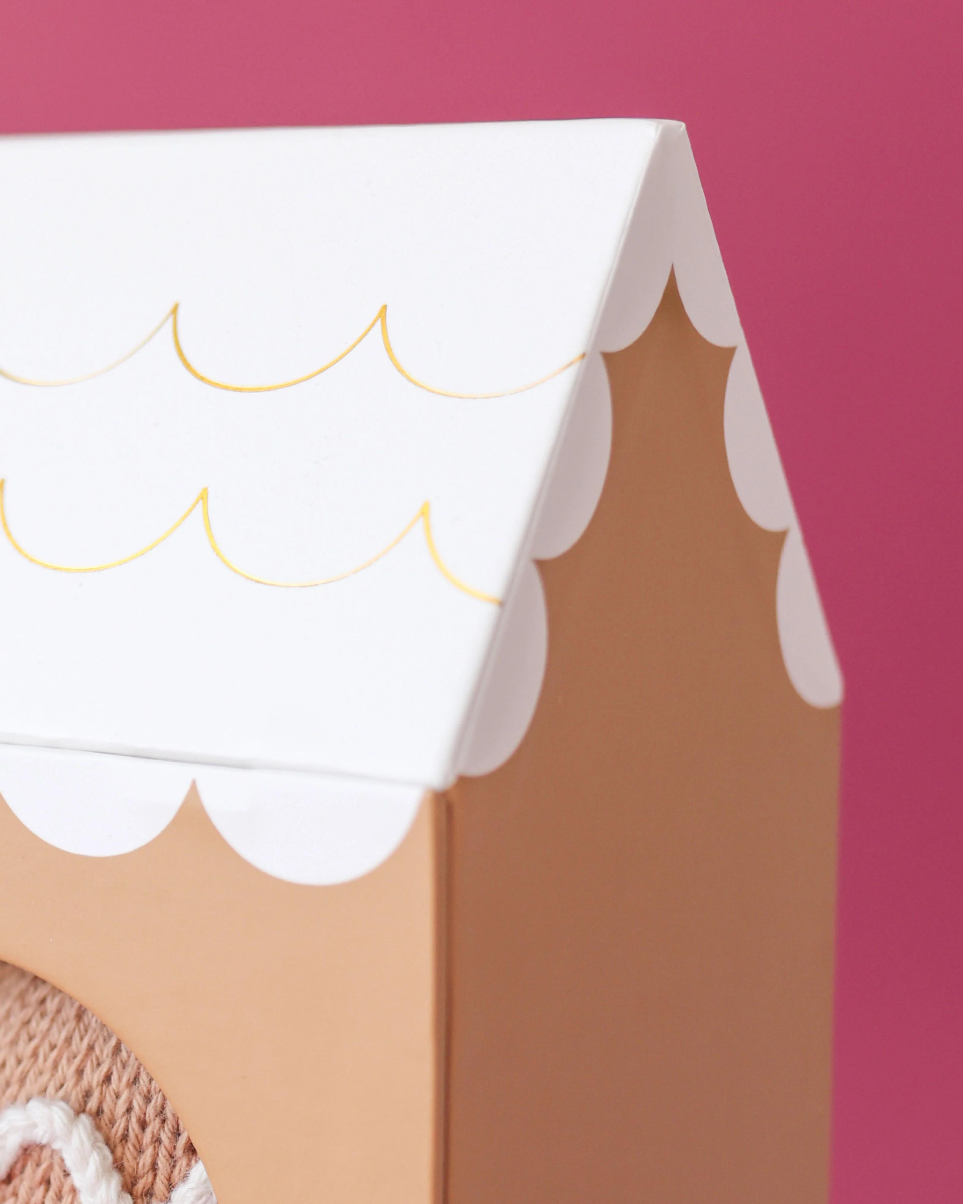 Blush Christmas Gingerbread House - Image 11
