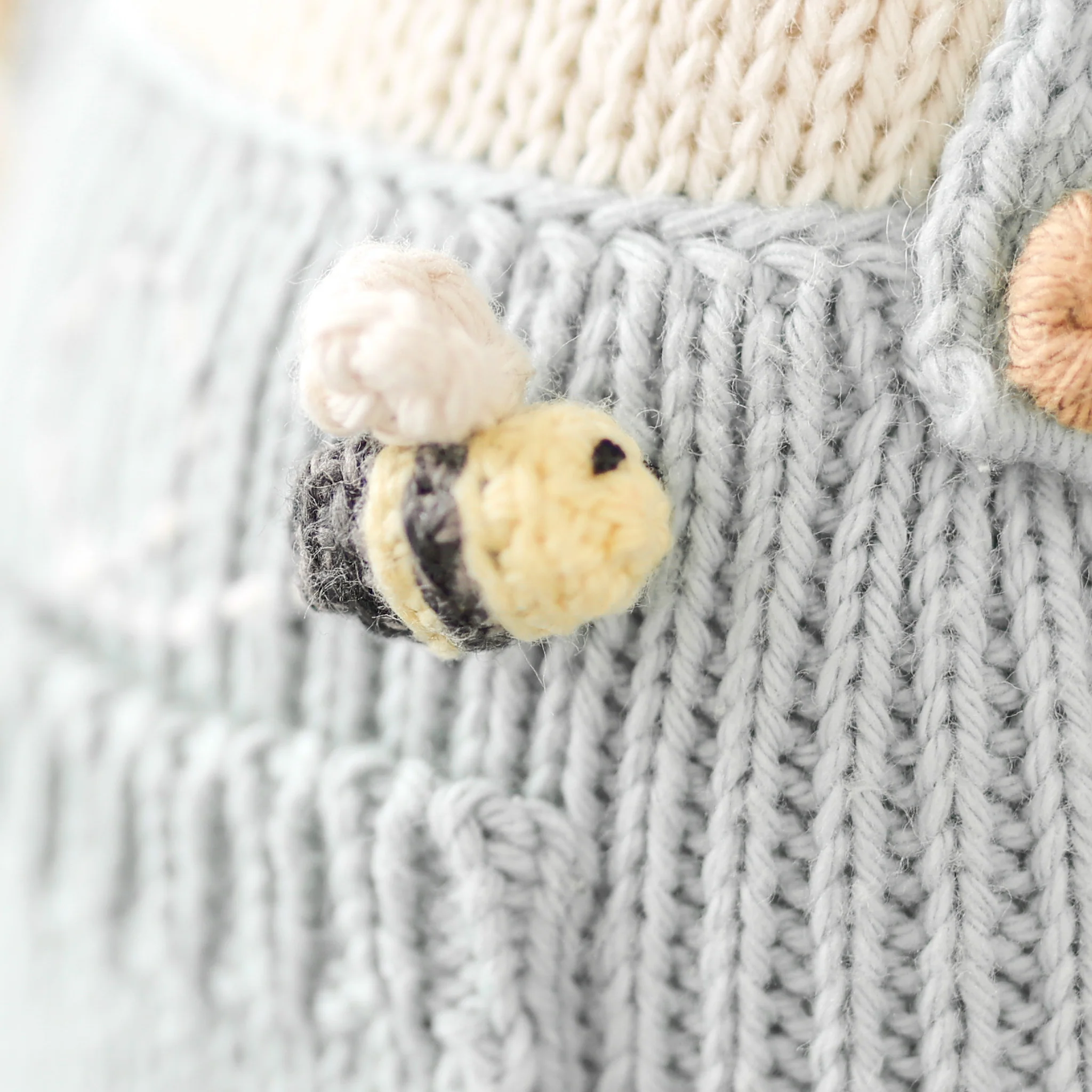 Charlie the honey bear - Image 3