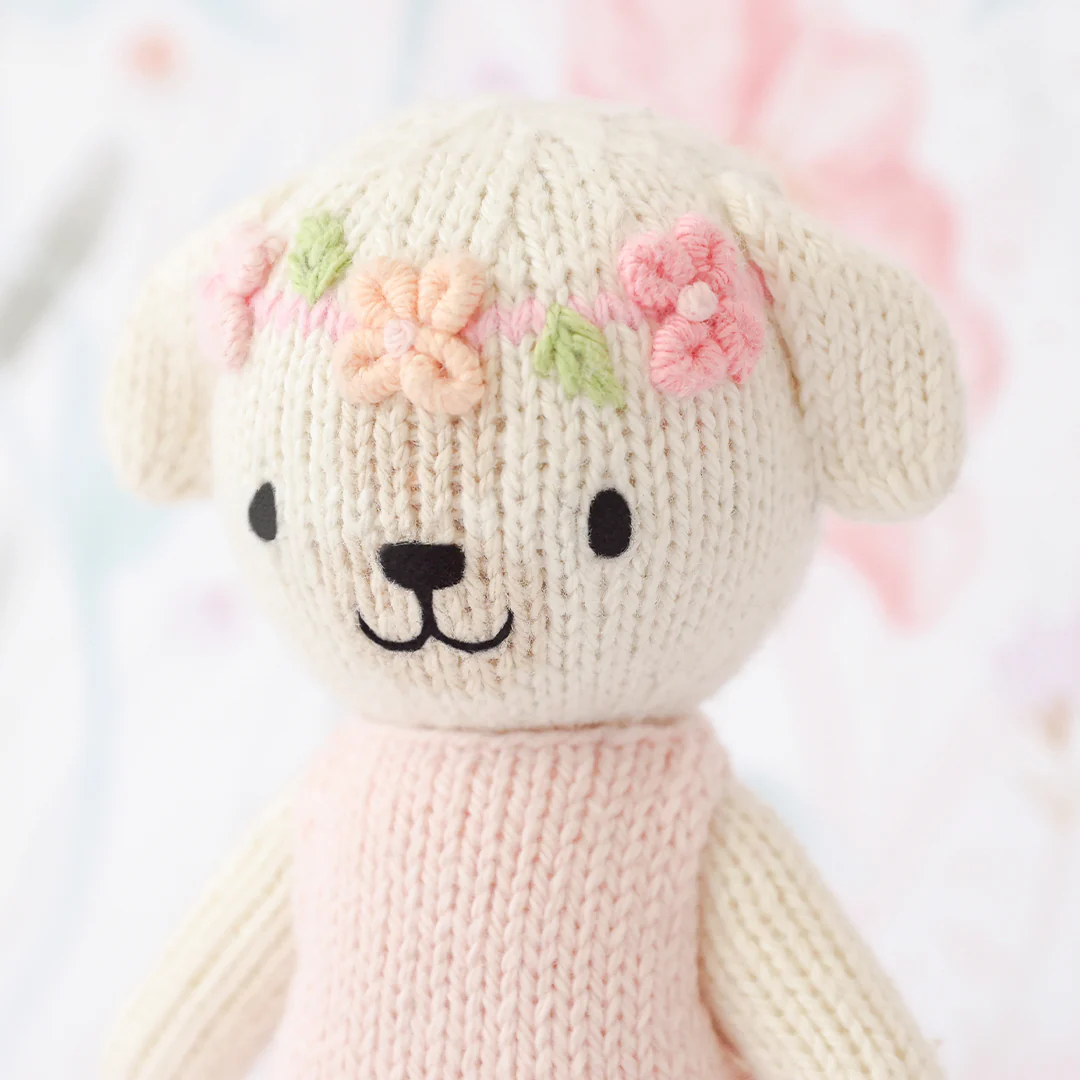 Tiny Charlotte the dog - Image 4