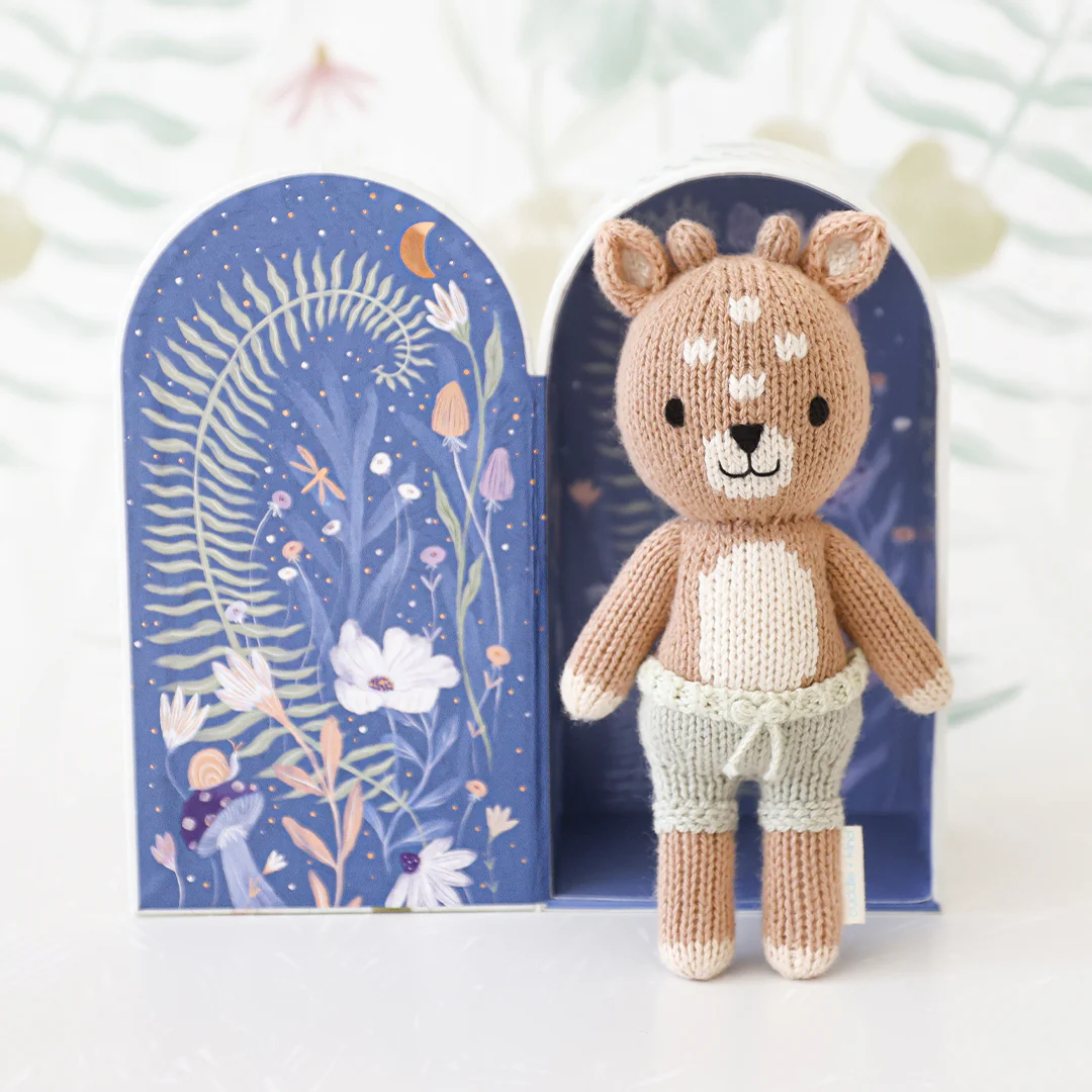 Tiny Elliott the fawn - Image 6