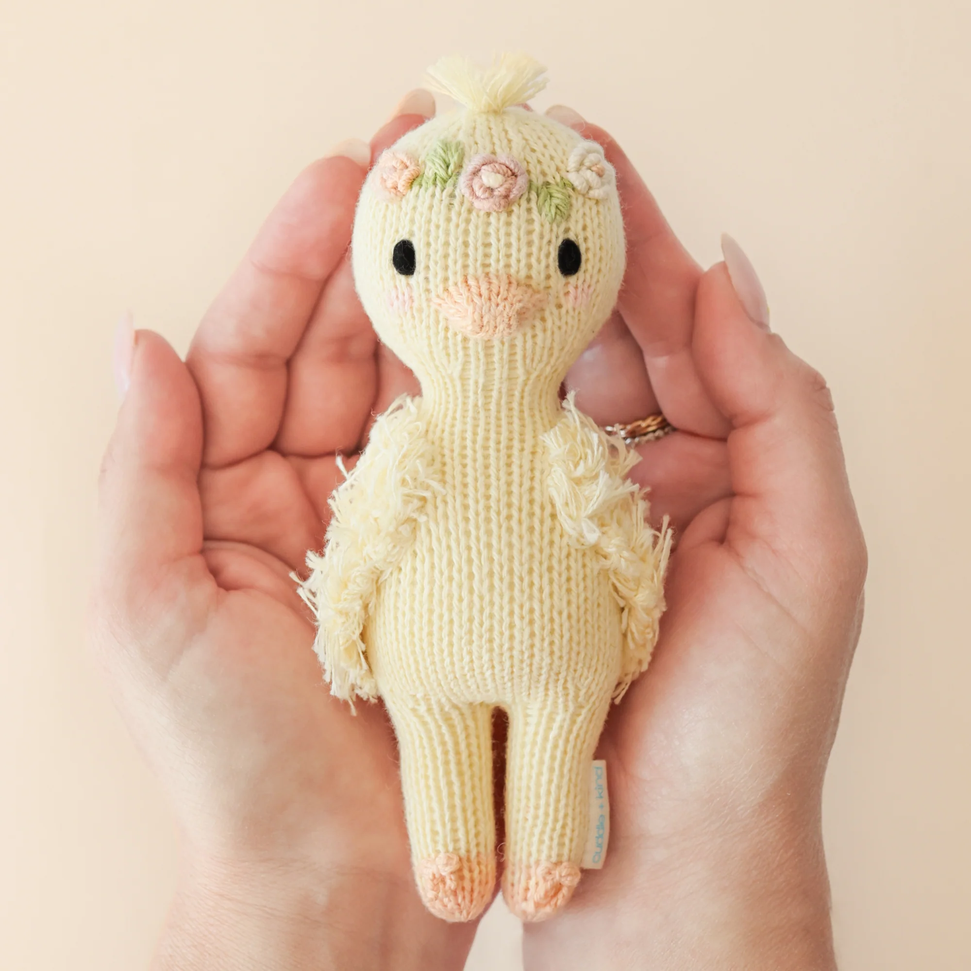 Tiny Flora the duckling (mauve) - Image 3